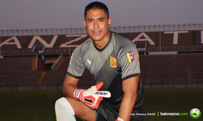 Why Did Angel Hernandez Direct Venezuela Pitcher José Quijada to