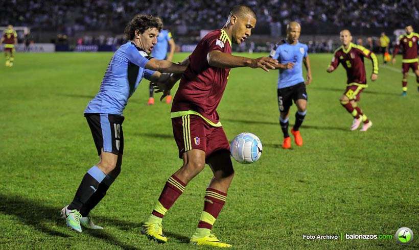 Uruguay vuelve a empatar sin goles, esta vez ante Venezuela en Caracas