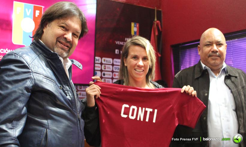 Pamela Conti fue presentada como nueva DT de la Selección Vinotinto Femenina