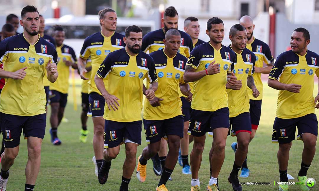 11 Balonazos com el futbol venezolano al dia