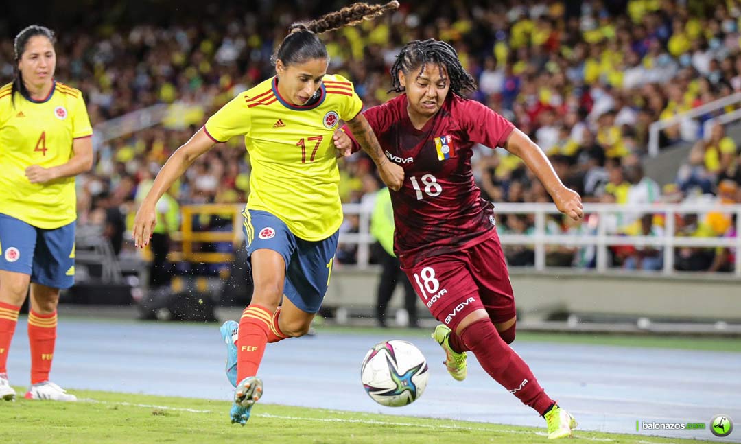 Vinotinto Femenina de Mayores 