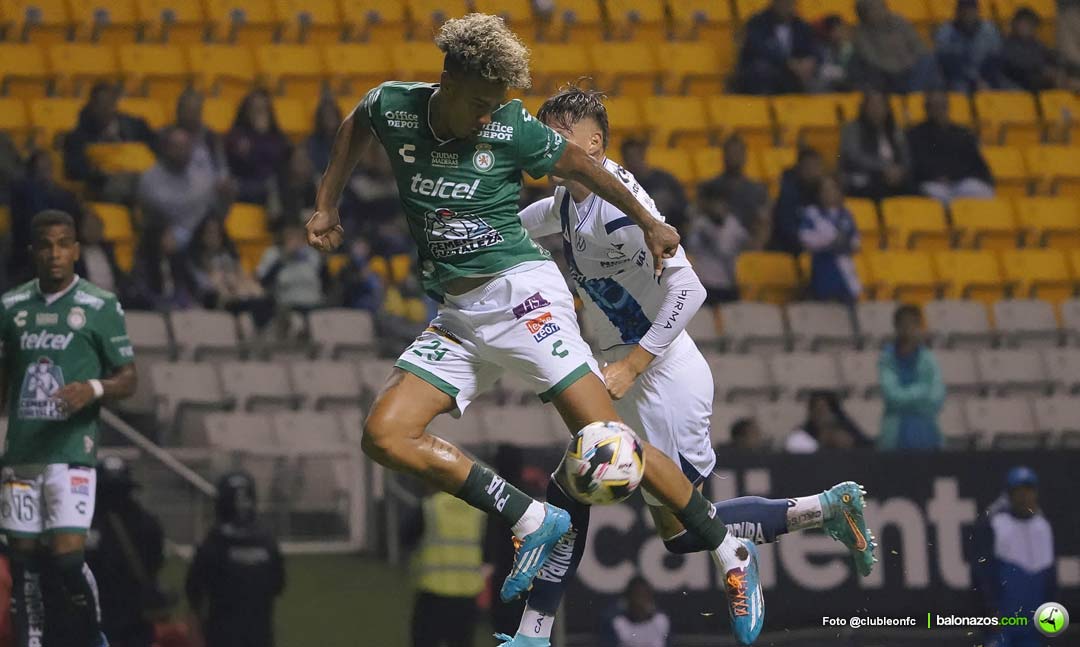 Jhonder Cádiz se estrenó como goleador con el Club León