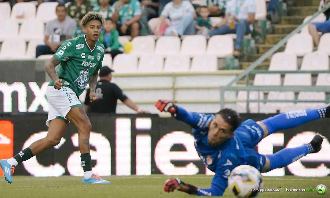 Jhonder Cádiz volvió a marcar con el Club León 