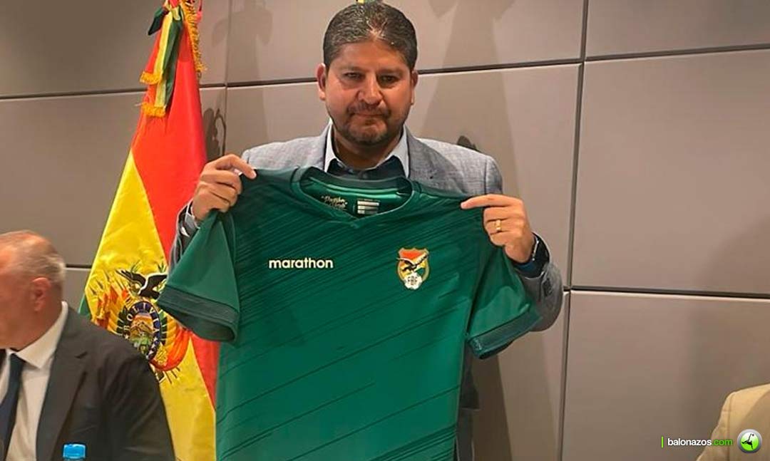 entrenador boliviano Óscar Villegas