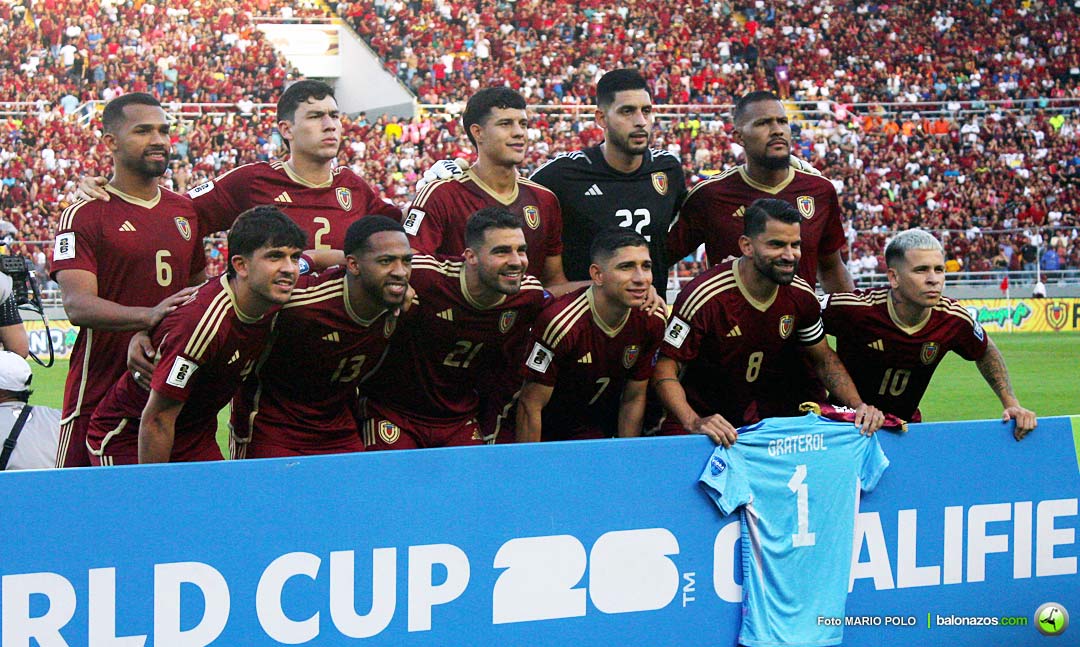 La Vinotinto “Va colgando de un hilito"